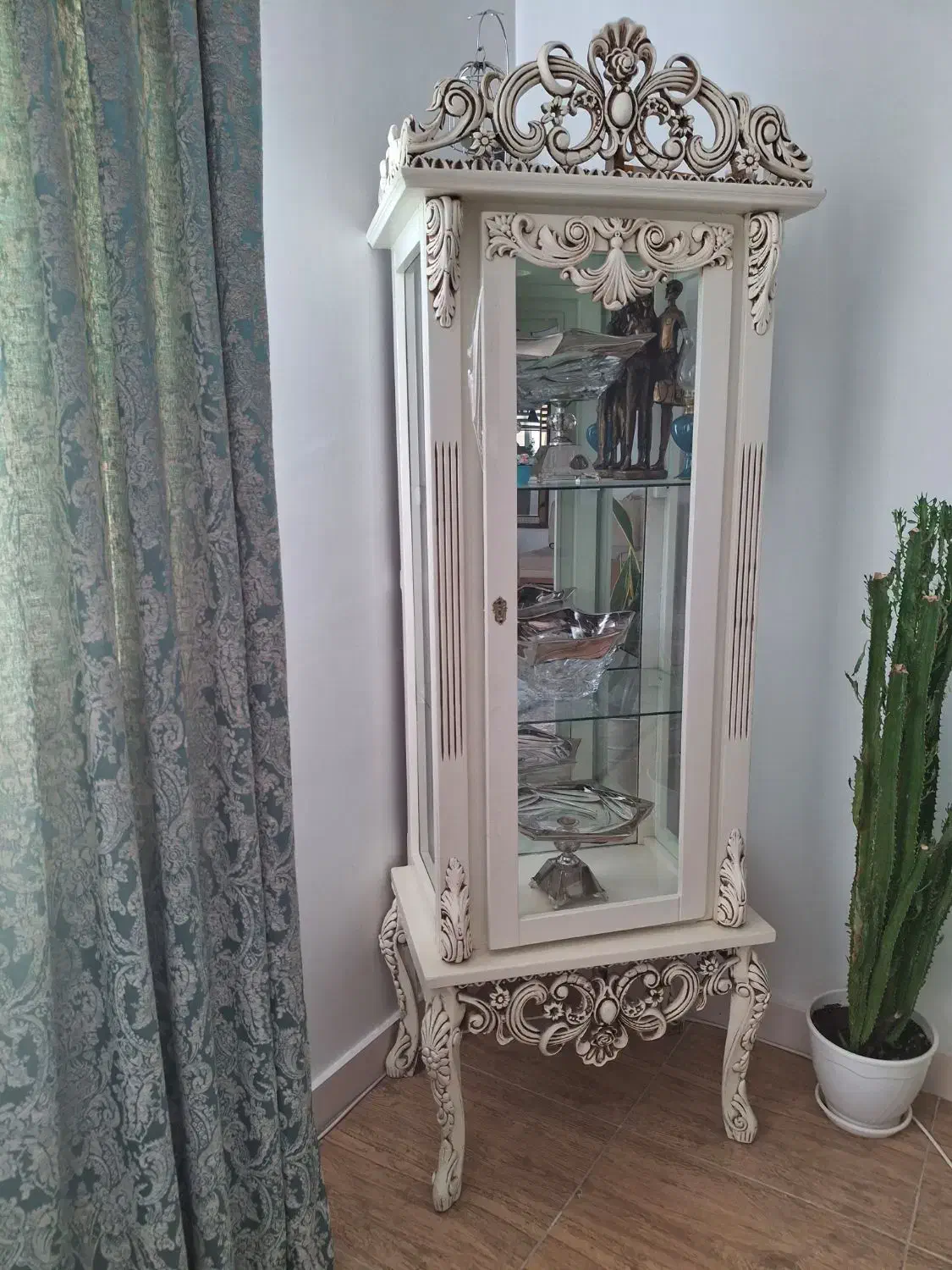 بوفه ۱۰۰۰،۰۰۰ تومان|بوفه، ویترین، کنسول|هشتگرد, مدرس|دیوار