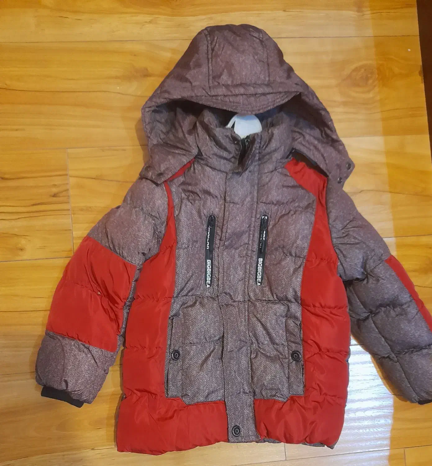 کاپشن پسرانه|کفش و لباس بچه|ری, سرتخت|دیوار