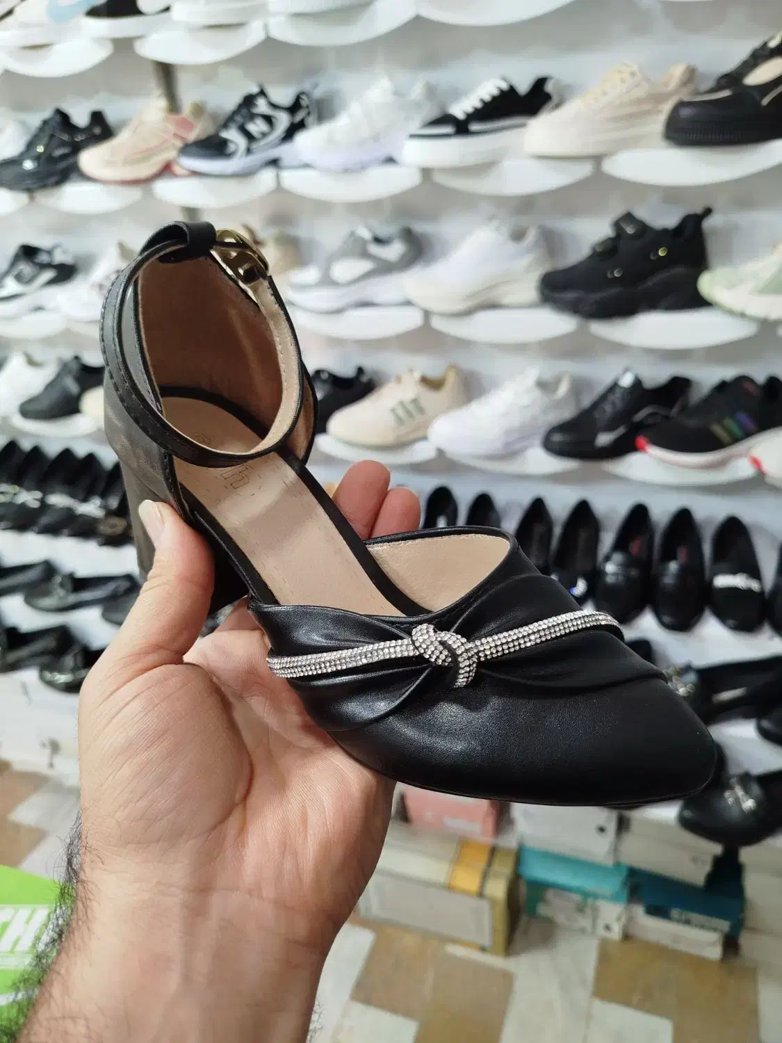 کفش مجلسی|کیف، کفش، کمربند|پارسآباد, |دیوار