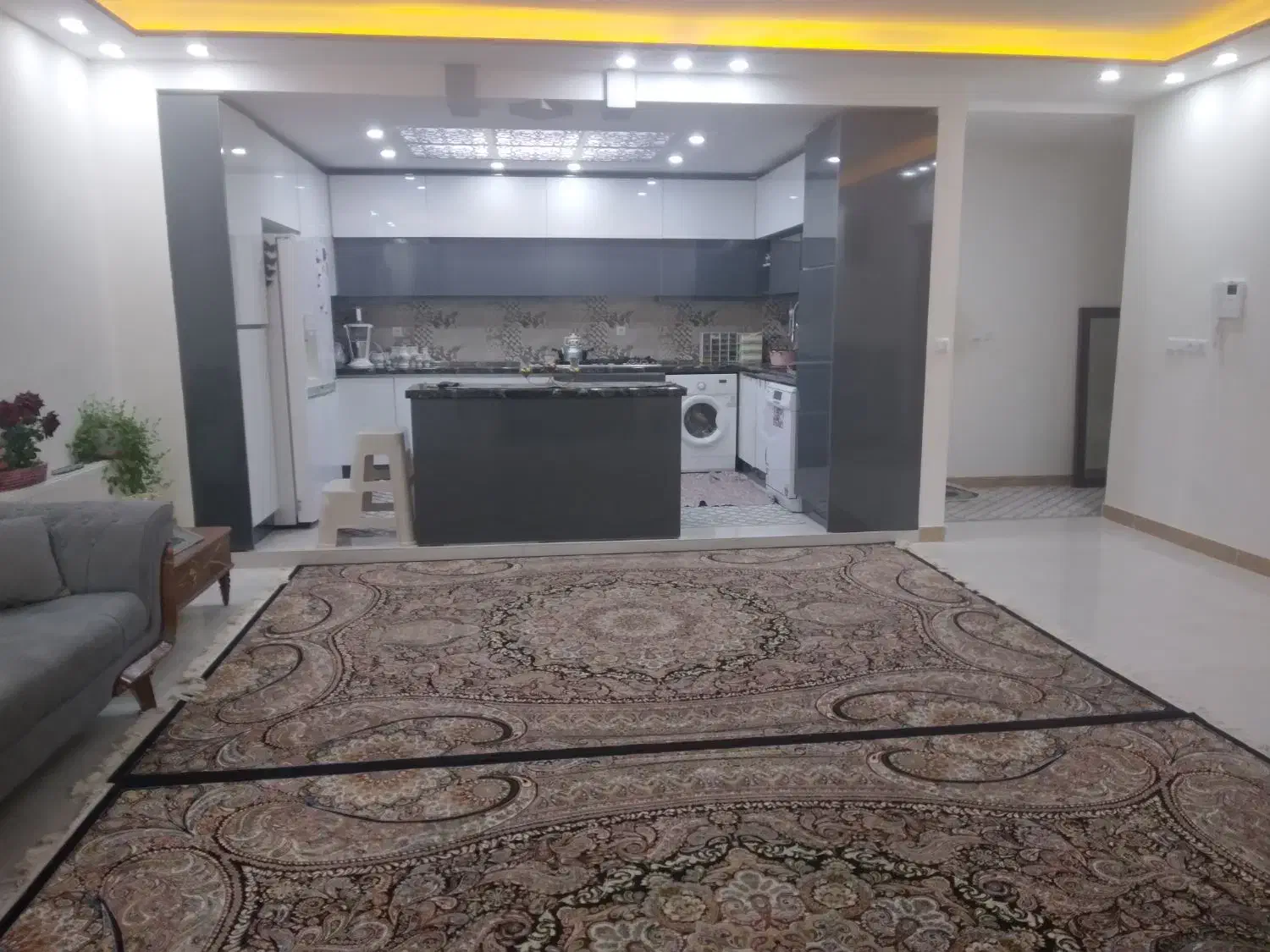 فروش آپارتمان ۱۰۰متری|فروش آپارتمان|تویسرکان, |دیوار