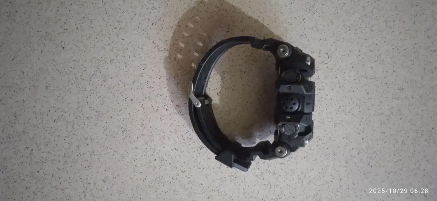 ساعت|ساعت|اصفهان, بهارستان|دیوار