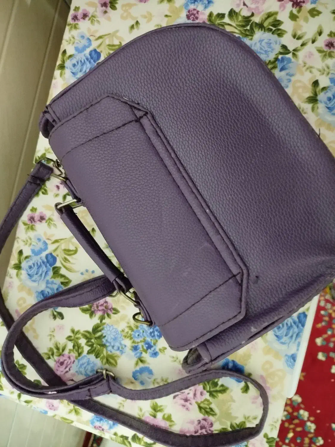 کیف|کیف، کفش، کمربند|برازجان, |دیوار