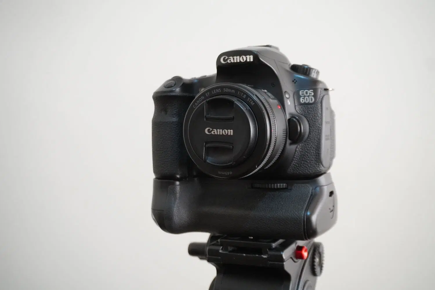 دوربین کانن canon 60d با لنز 50 f1.8 stm|دوربین عکاسی و فیلمبرداری|اصفهان, فرهنگیان|دیوار