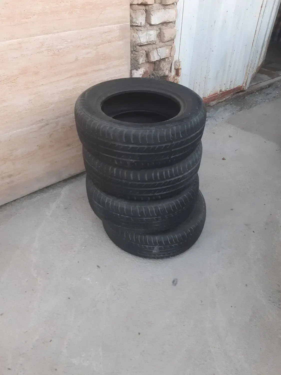 لاستیک بارز ۶۰تا ۷۰درصد|قطعات یدکی و لوازم جانبی|داراب, |دیوار