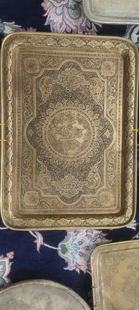 سینی قلم دار برنجی قدیمی|کلکسیون اشیاء عتیقه|شهرکرد, |دیوار