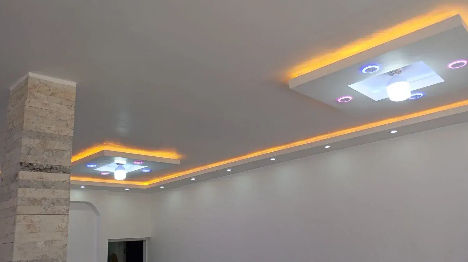 برق کشی ساختمان و صنعتی|خدمات پیشه و مهارت|نرماشیر, |دیوار