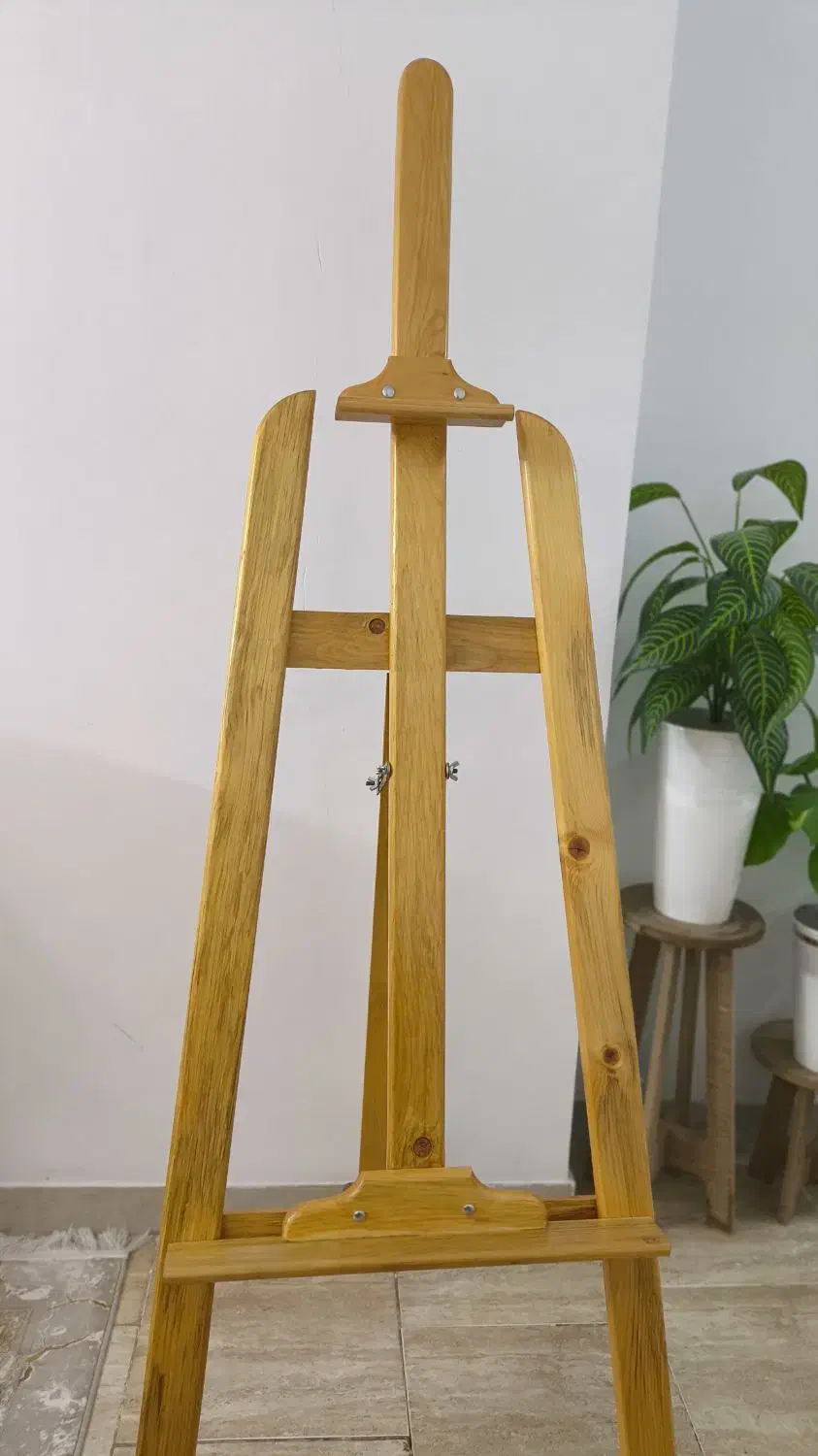 گیاه مصنوعی|گل مصنوعی|رباط‌کریم, رباط‌کریم|دیوار