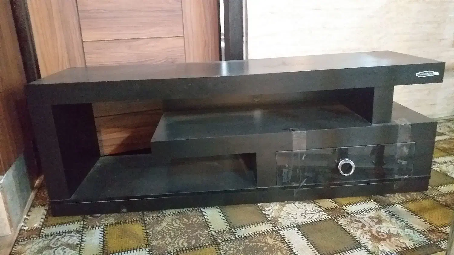 میز تلویزیون|میز تلویزیون|رشت, منظریه|دیوار