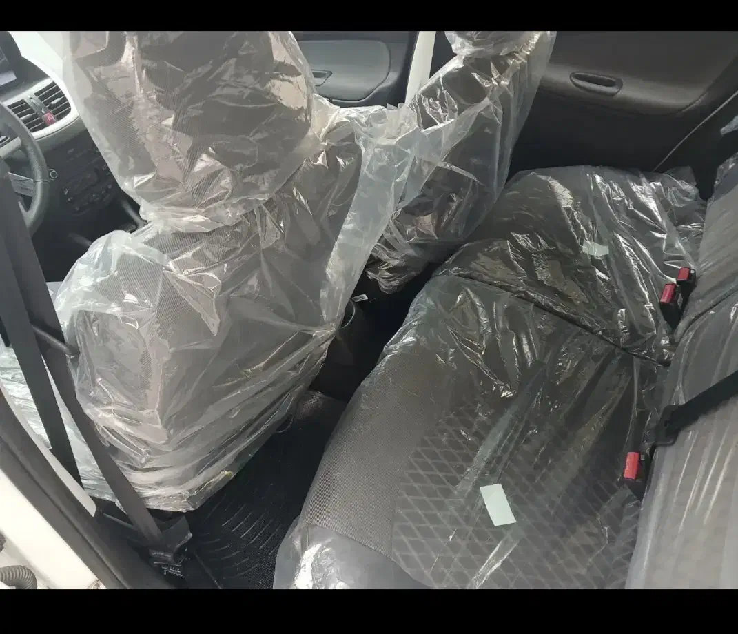 پژو ۲۰۷  tu5p سقف فلز هیدرولیک مدل ۱۴۰۴|خودرو سواری و وانت|بافت, |دیوار