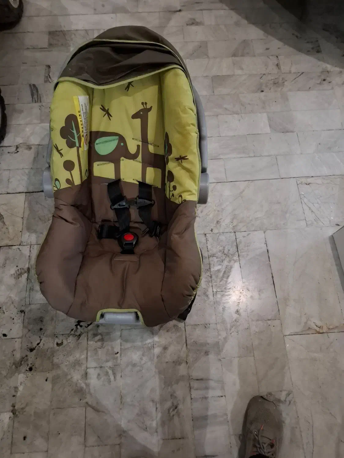 صندلی کودک خارجی|تخت و صندلی بچه|تهران, شهرک آزادی|دیوار