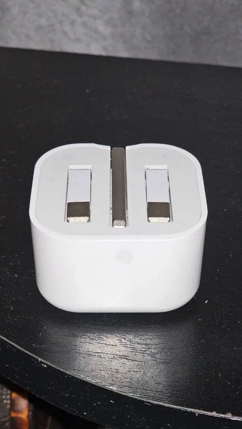 ادابتور ایفون 20w سه پین اصل|لوازم جانبی موبایل و تبلت|کاشان, میدان کهنه|دیوار