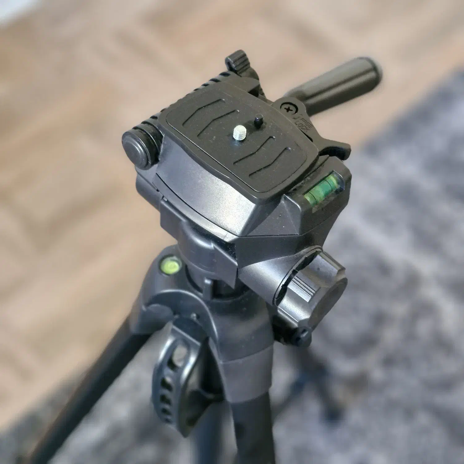 سه پایه دوربین ویفنگ مدل WT-3560|دوربین عکاسی و فیلمبرداری|شهریار, شهریار|دیوار