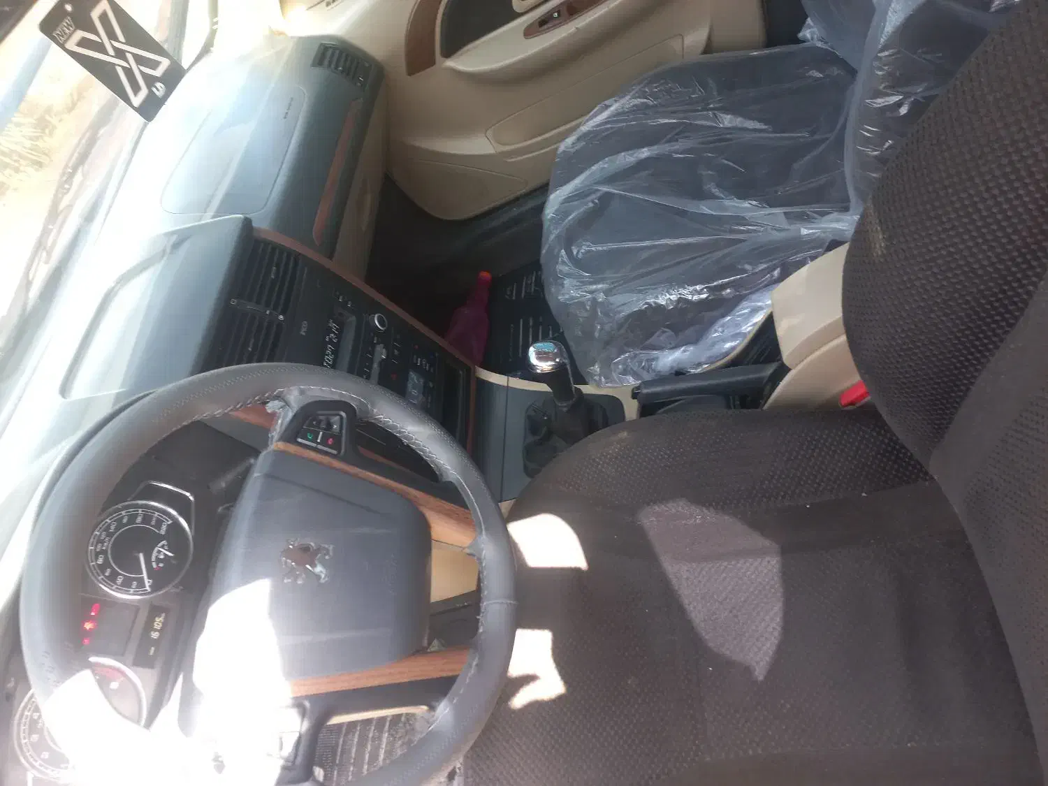 مدل ۴۰۳|خودرو سواری و وانت|سیب و سوران, |دیوار