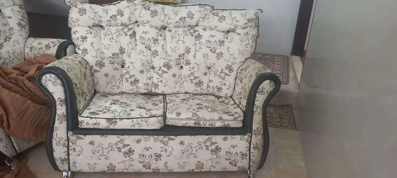 مبل|مبلمان خانگی و میز عسلی|چادگان, |دیوار