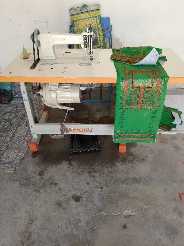 چرخ خیاطی زه دوزی|چرخ خیاطی و ریسندگی|پارود, |دیوار