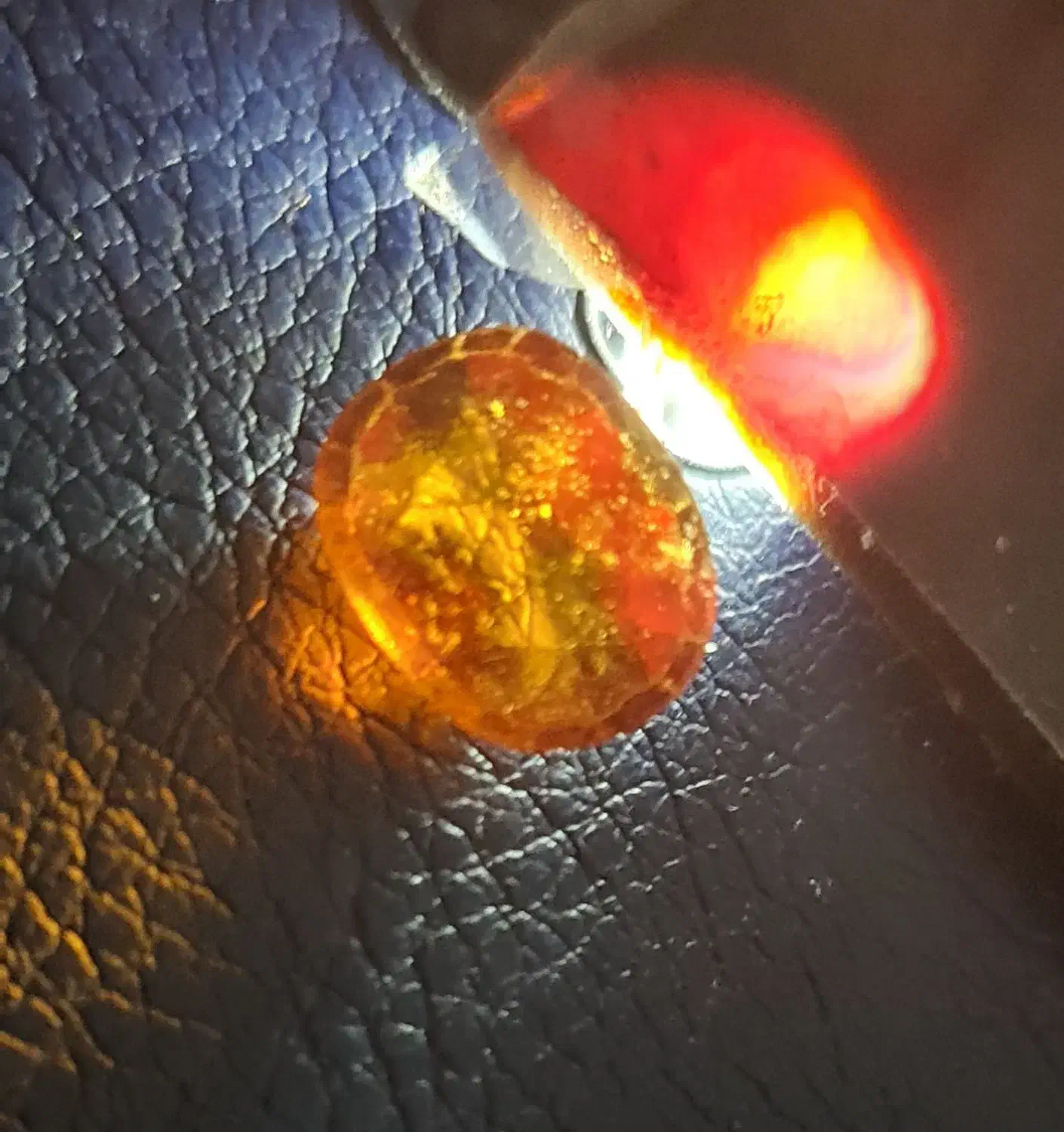 یاقوت آتشی (سرخ نارنجی)|جواهرات|اهواز, کمپلو جنوبی|دیوار