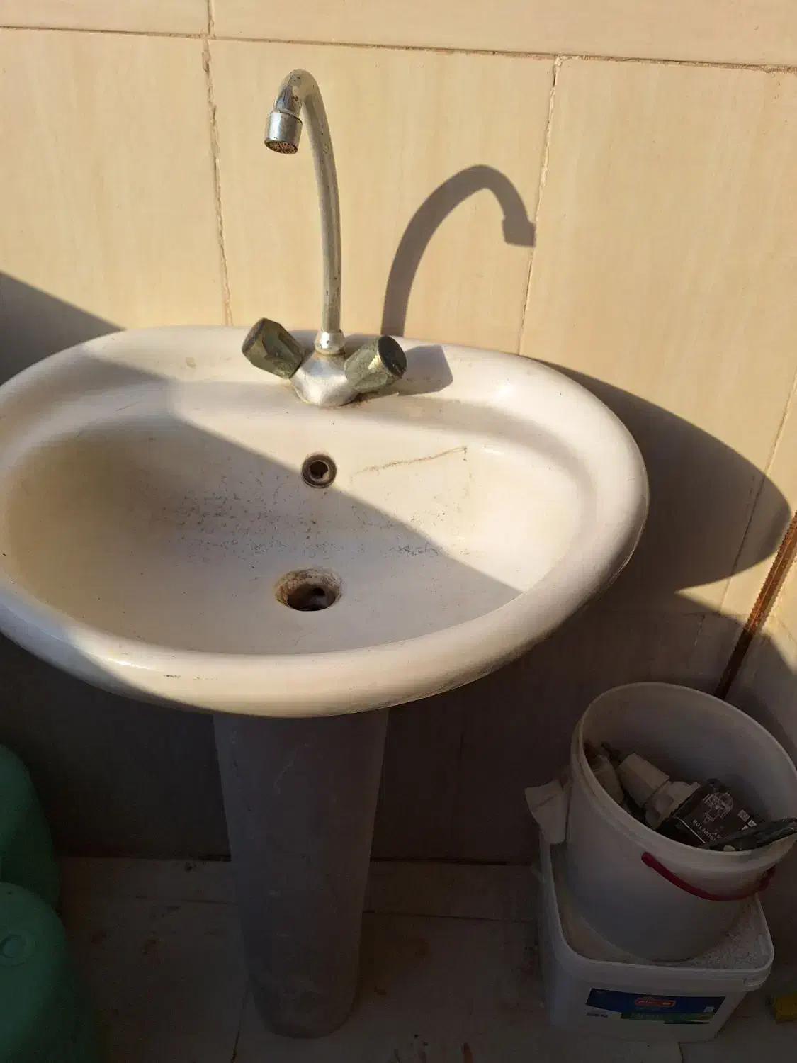 روشویی با شیرالات|لوازم سرویس بهداشتی|بندر ماهشهر, |دیوار