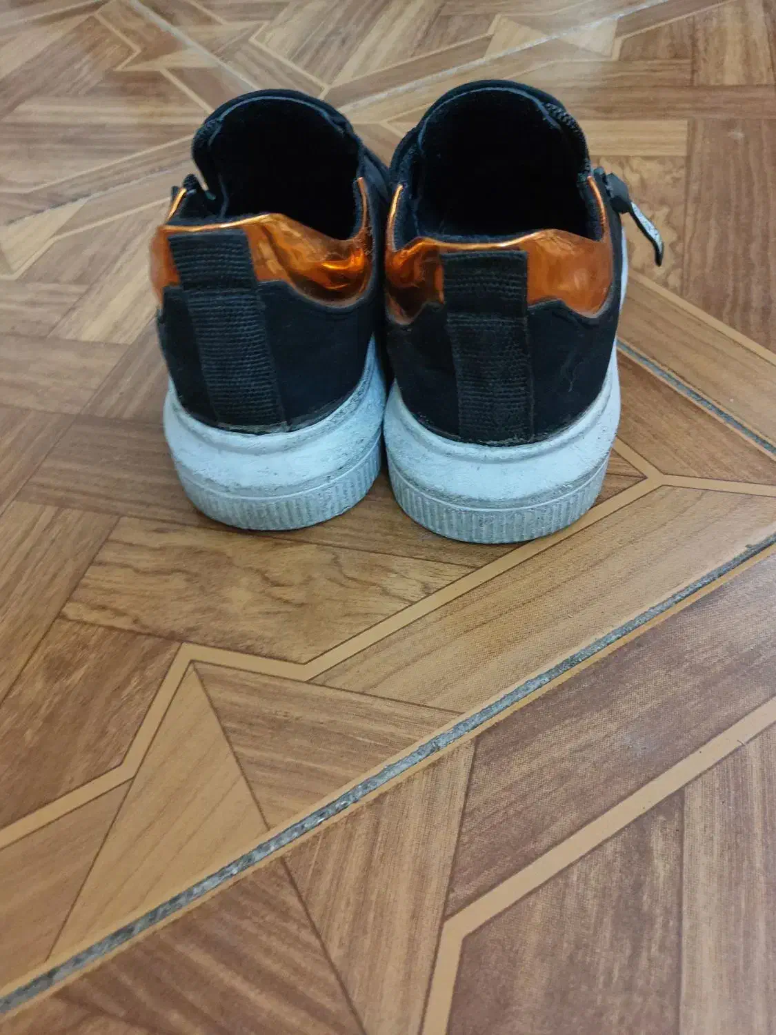 یک جفت کفش مشکی دخترانه راحتی|کیف، کفش، کمربند|کرمان, |دیوار