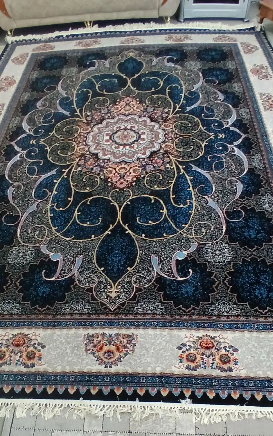 ۴تخته فرش۱۲متری از۲طرح(نوآکبندداخل نایلون)|فرش|قروه, |دیوار