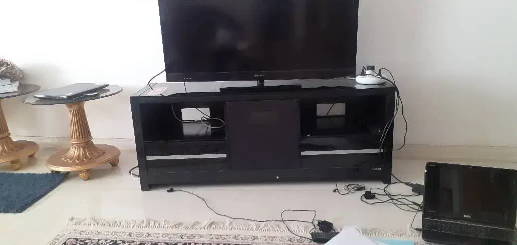 میز تلویزیون در حد|میز تلویزیون|قائم‌شهر, |دیوار