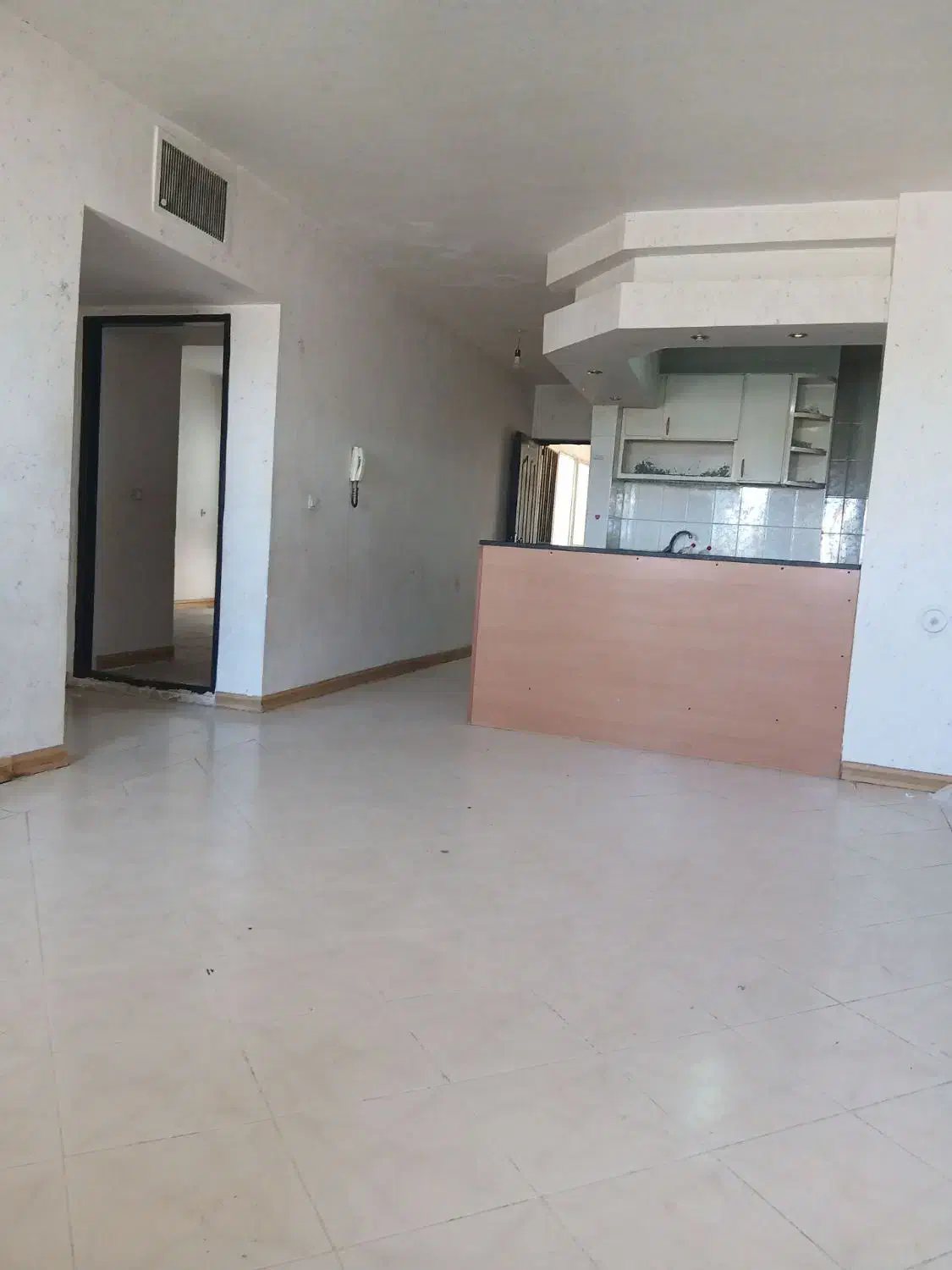 آپارتمان ۹۰ متری اجاره داده میشود|اجارهٔ آپارتمان|جیرفت, |دیوار