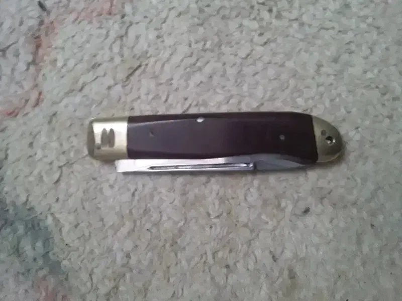 چاقو|کلکسیون اشیاء عتیقه|اهواز, سیاحی(سه راه خرمشهر)|دیوار