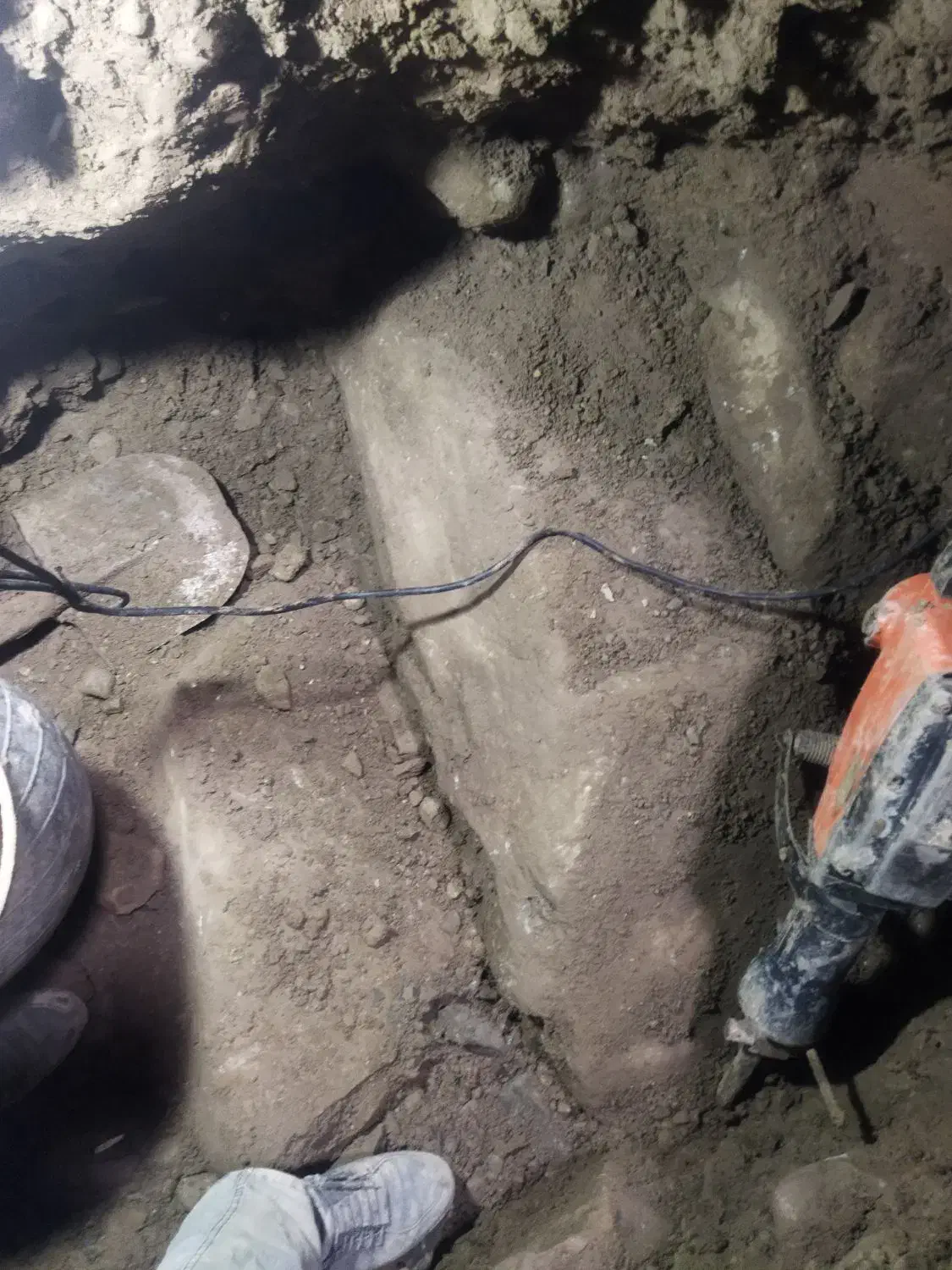 حفر وتعمیر چاه های آب وفاظلاب|خدمات پیشه و مهارت|تبریز, |دیوار