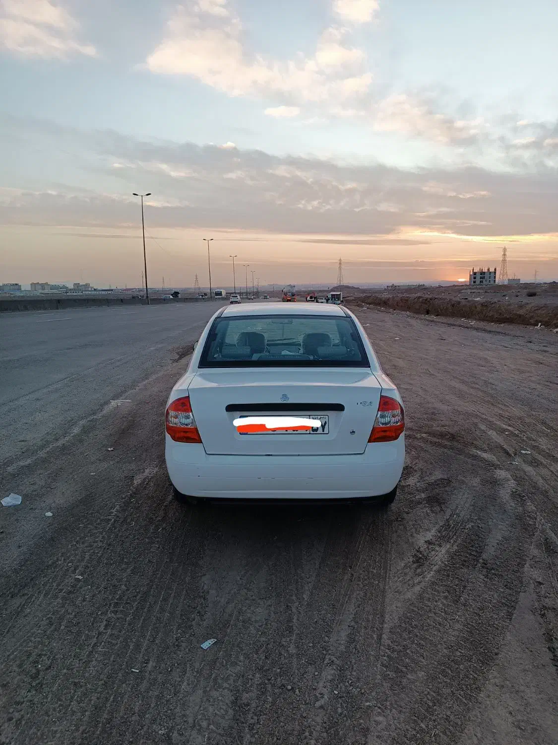 تیبا یک|خودرو سواری و وانت|زرندیه, |دیوار