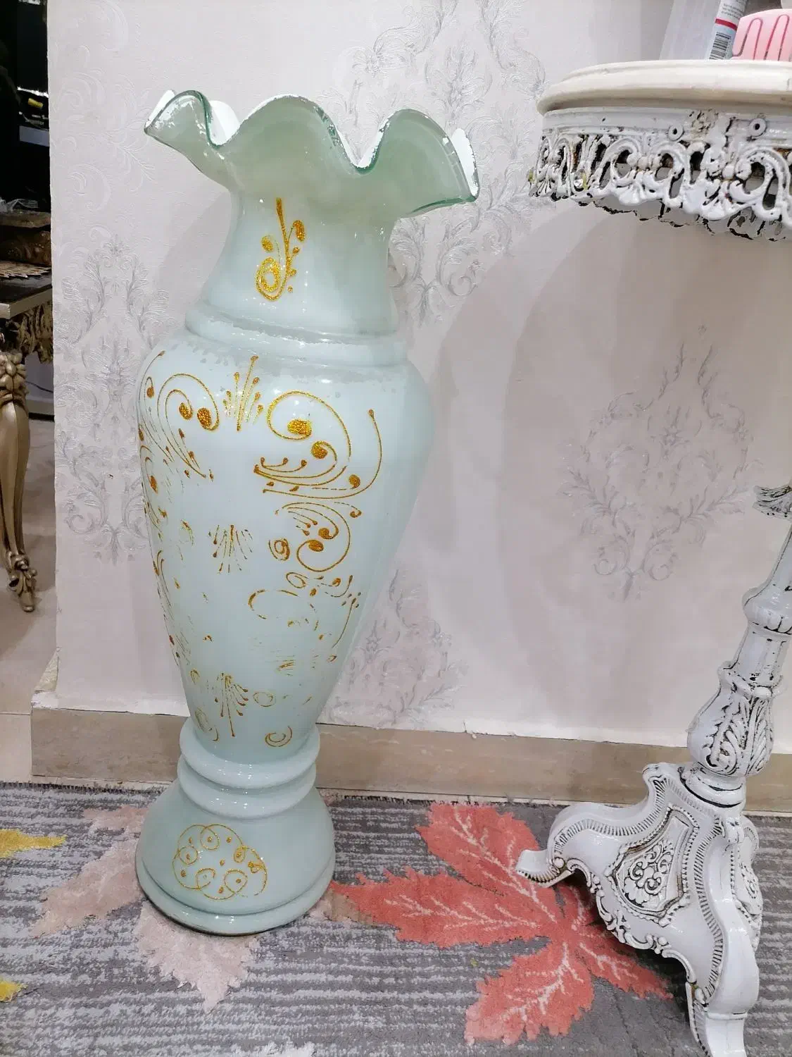 گلدان دکوری|صنایع دستی و سایر لوازم تزئینی|رباط‌کریم, مسکن مهر آبشناسان|دیوار