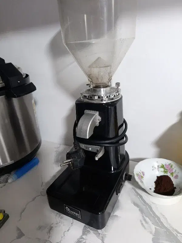 آسیاب قهوه|کافی‌شاپ و رستوران|میاندوآب, |دیوار