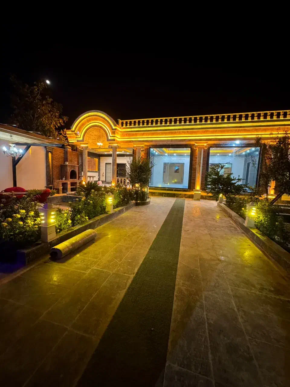 اجاره روزانه باغ ویلا استخر سرپوشیده|اجارهٔ کوتاه‌مدت ویلا و باغ|فردیس, قریشی|دیوار