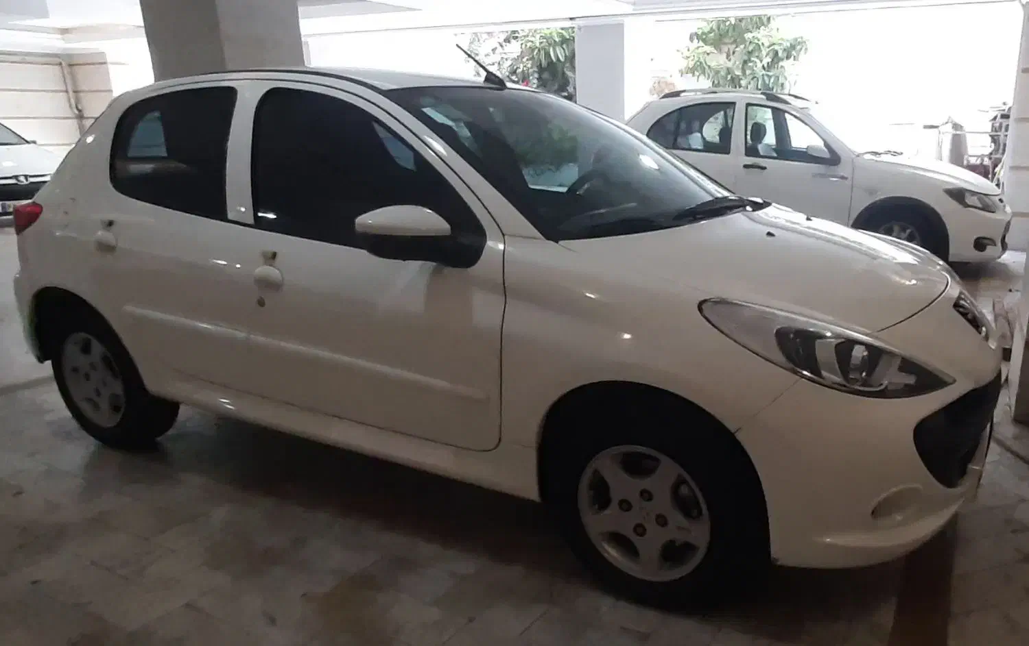 ۲۰۷ اتومات سقف فلز فول آپشن در حد صفر|خودرو سواری و وانت|رشت, لاکانی|دیوار