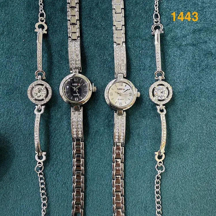 ساعت زنانه مجلسی به همرا دستبند مجلسی|ساعت|مشهد, جاهد شهر|دیوار