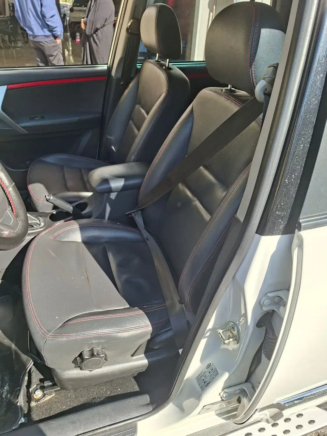 ایکس ۳۳ اس مدل ۱۳۹۹  ماشین سالم وبی عیب|خودرو سواری و وانت|اصفهان, فروردین|دیوار