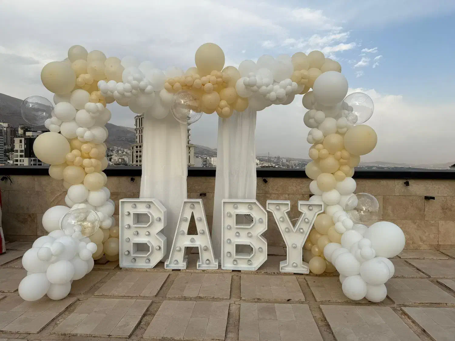 بادکنک آرایی|خدمات پذیرایی، مراسم|رباطکریم, رباطکریم|دیوار