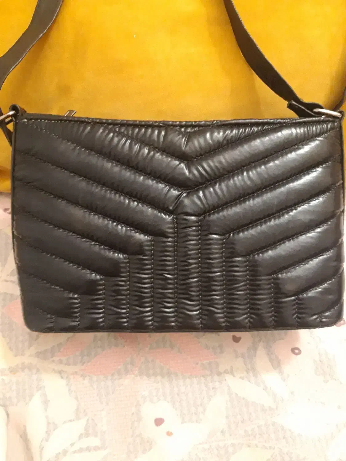 فروش کیف زنانه|کیف، کفش، کمربند|پرند, فاز ۶|دیوار