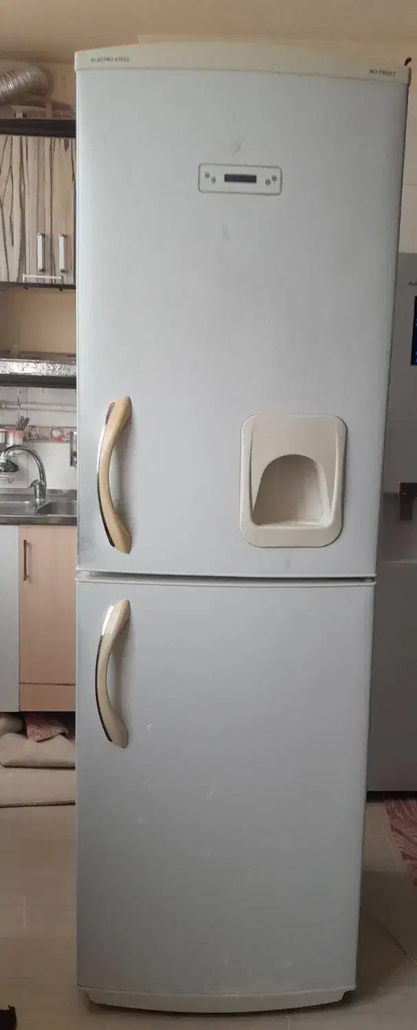 یخچال فریزر الکترواستیل|یخچال و فریزر|اندیشه, اندیشه فاز ۳|دیوار