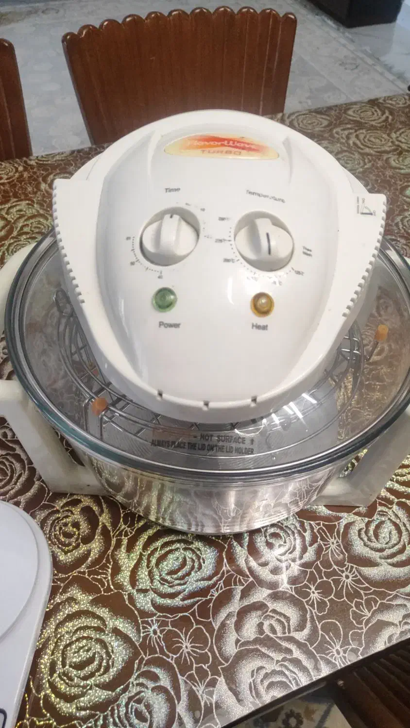 هواپز. چرخ گوشت. میوه خوری برنجی|ظروف پختوپز|خمین, |دیوار