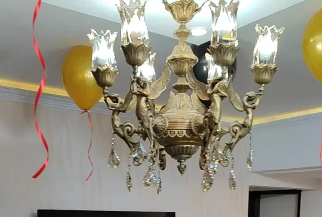 لوستر تمام برنز طرح فرشته|لوستر و چراغ آویز|اندیشه, اندیشه فاز ۲|دیوار