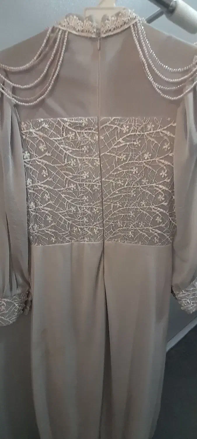 مقداری وسایل مورد نیاز|لباس|قم, حکمت شمالی|دیوار