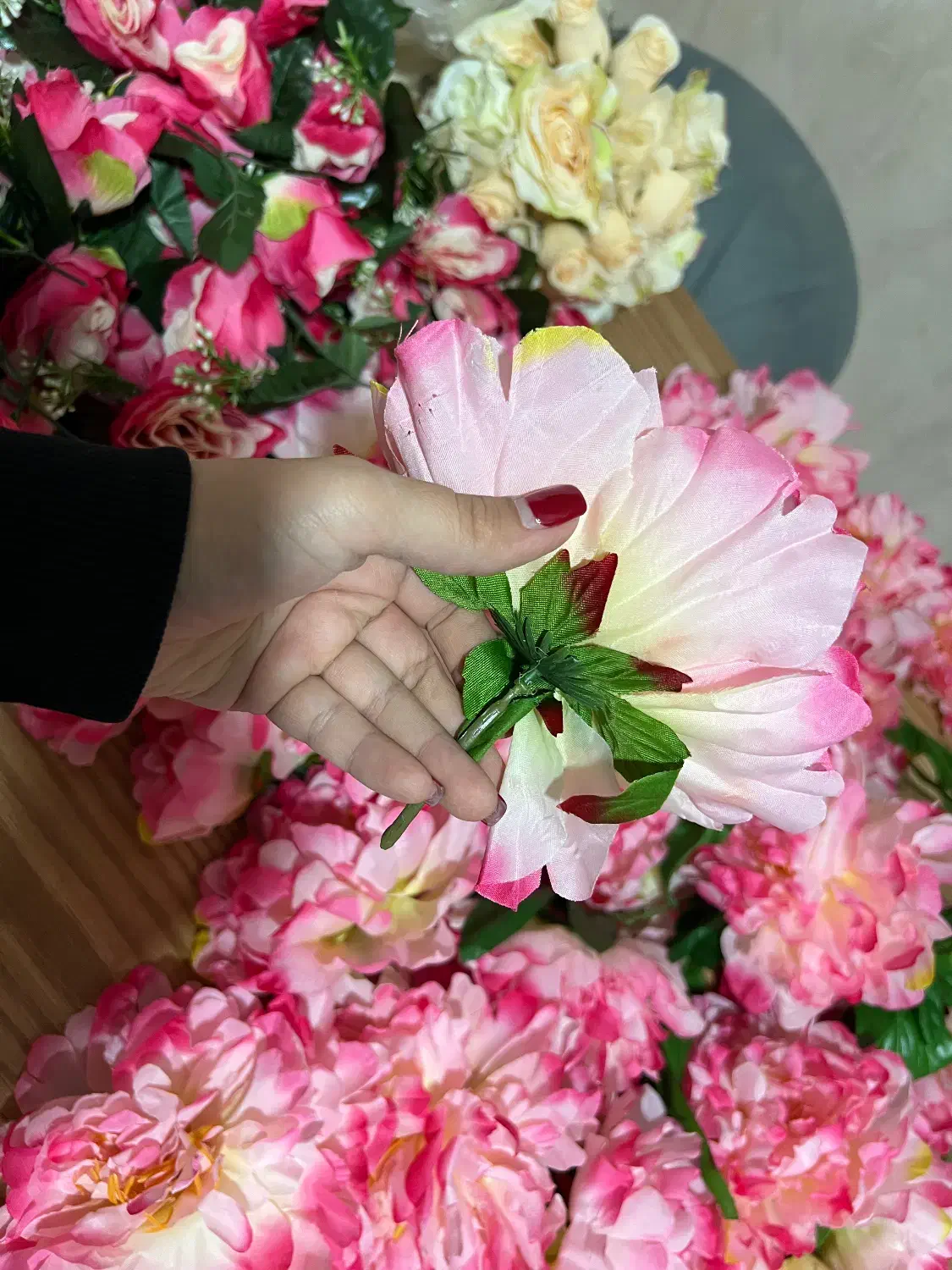 گل مصنوعی برای تزیین ماشین و جایگاه عروسی|گل مصنوعی|اردبیل, |دیوار