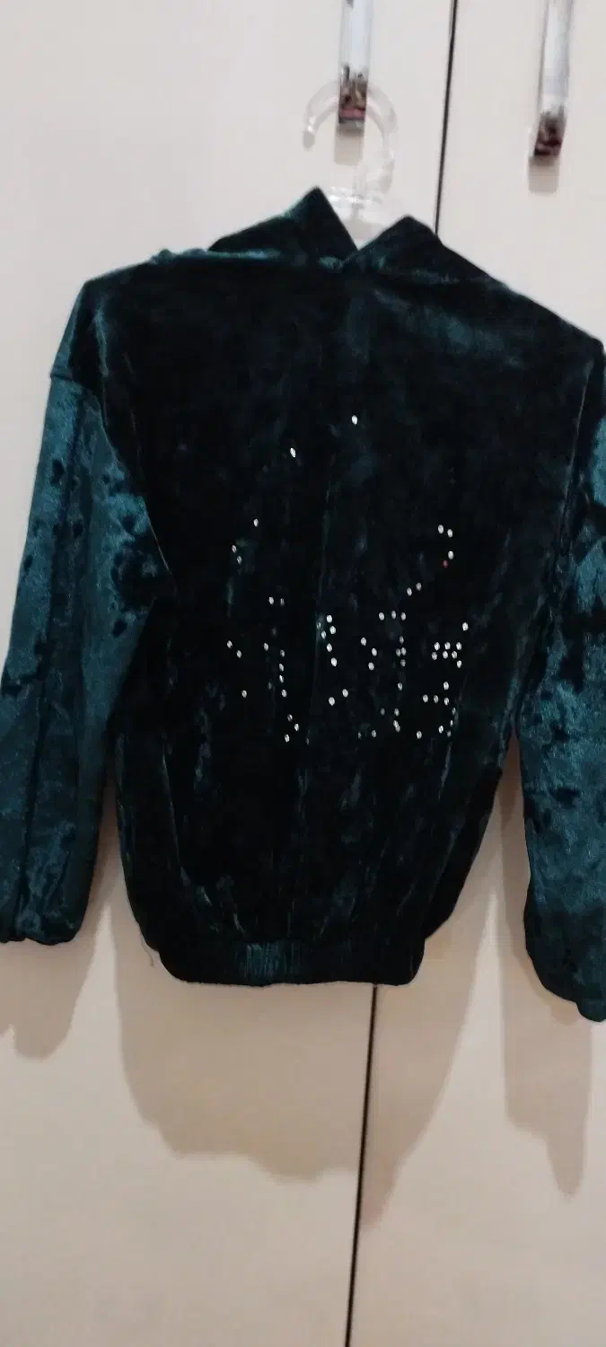 سویشرت شلوار سبز مخمل|کفش و لباس بچه|خوی, |دیوار