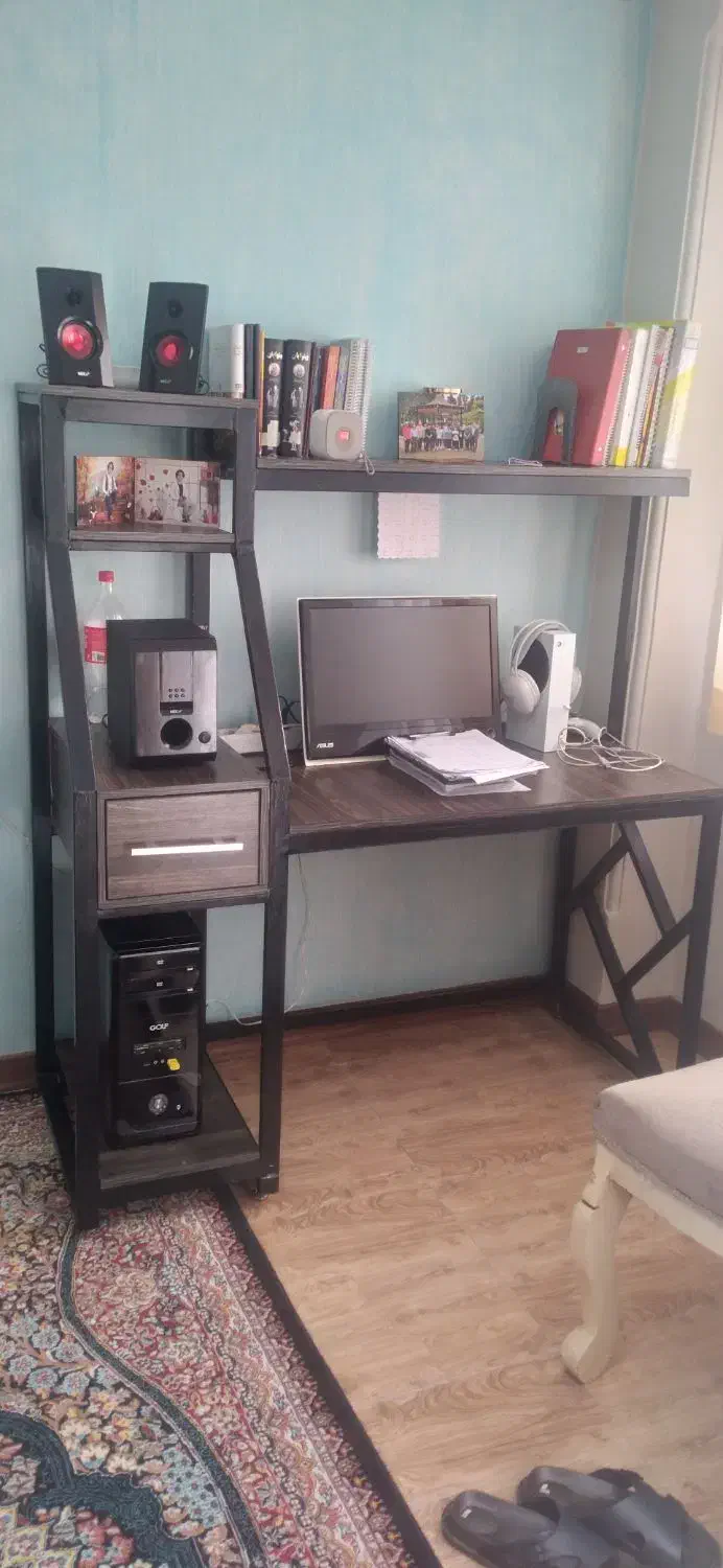 میز تحریر|میز تحریر و کامپیوتر|رشت, ترمینال|دیوار