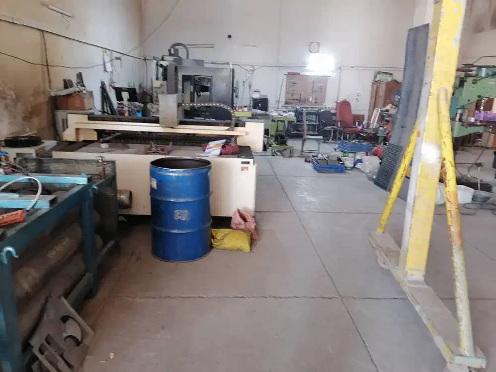 کارگاه ۲۰۰متری شاهپور جدید امیر کبیر|اجارهٔ دفتر صنعتی، کشاورزی، تجاری|اصفهان, محمودآباد|دیوار