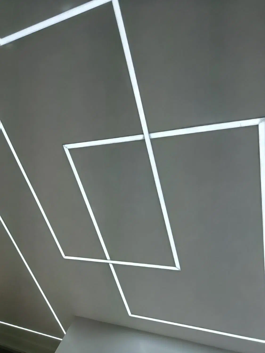 فروش ریسه و پروفیل ، نصب و مونتاژ لاین نوری|خدمات پیشه و مهارت|مبارکه, |دیوار