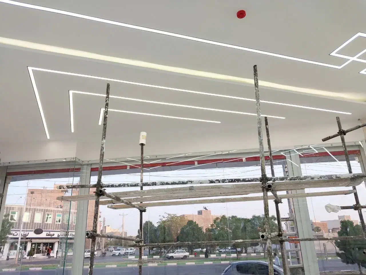 تولید انواع لاینر نور (نور خطی)|لامپ و چراغ|یزد, |دیوار