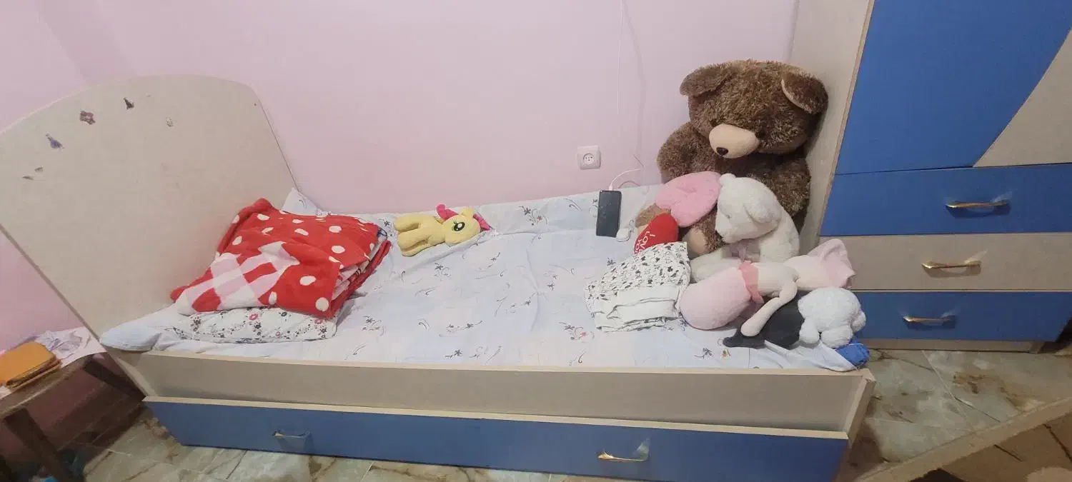 تخت و کمد بچگانه|تخت و سرویس خواب|ساری, |دیوار