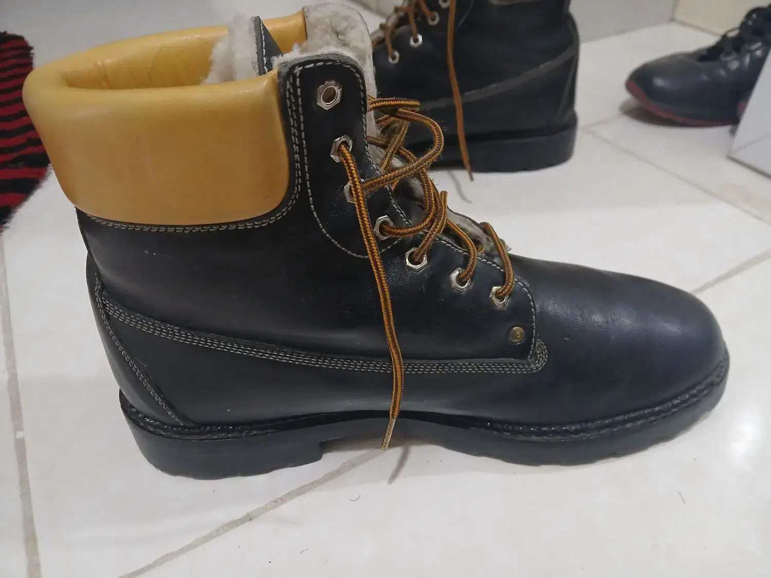 bot پوتین|کیف، کفش، کمربند|آق قلا, |دیوار