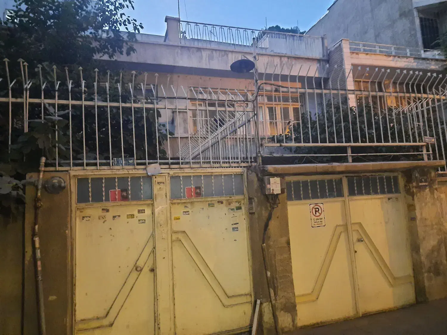 فروش زمین ۲۱۶ متری بر ۱۲ امیرآباد شمالی|فروش زمین و ملک کلنگی|تهران, قزل قلعه|دیوار