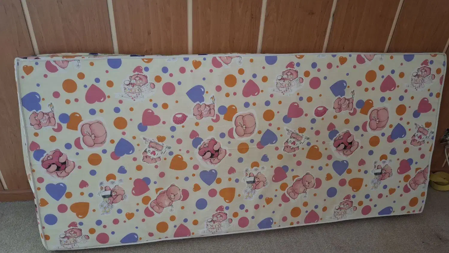 تشک|تشک تختخواب|مشهد, زمانه|دیوار